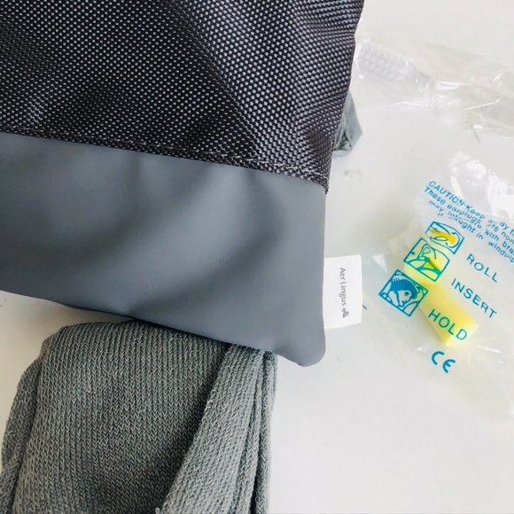 Aer Lingus Travel Business Amenity Kit - Picture 3 of 4